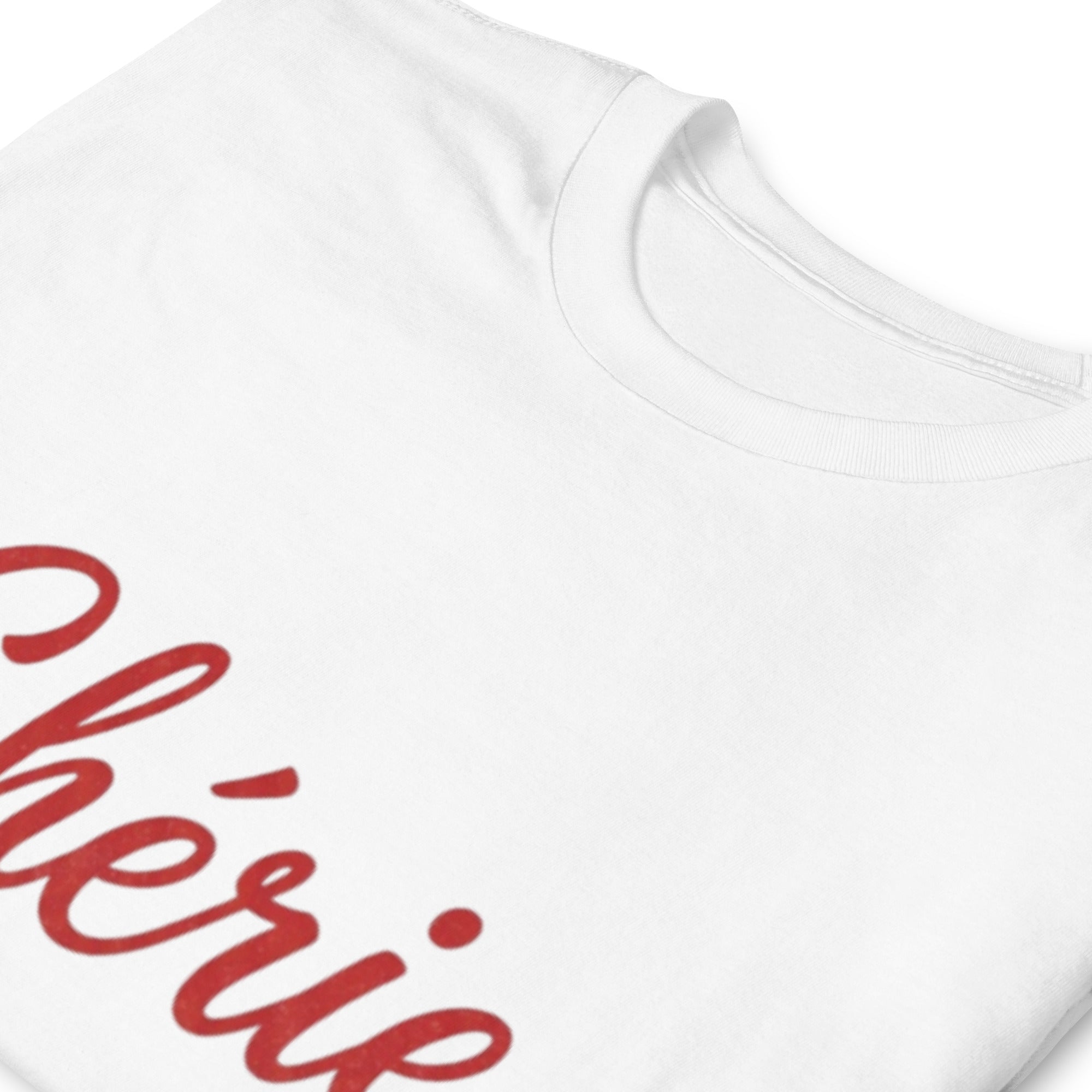 Chérie white t-shirt details close up